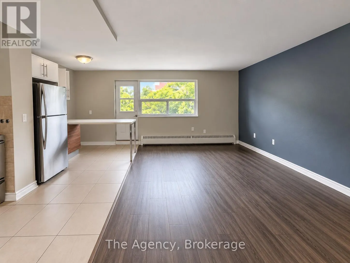 410 - 45 PAISLEY BOULEVARD W #410