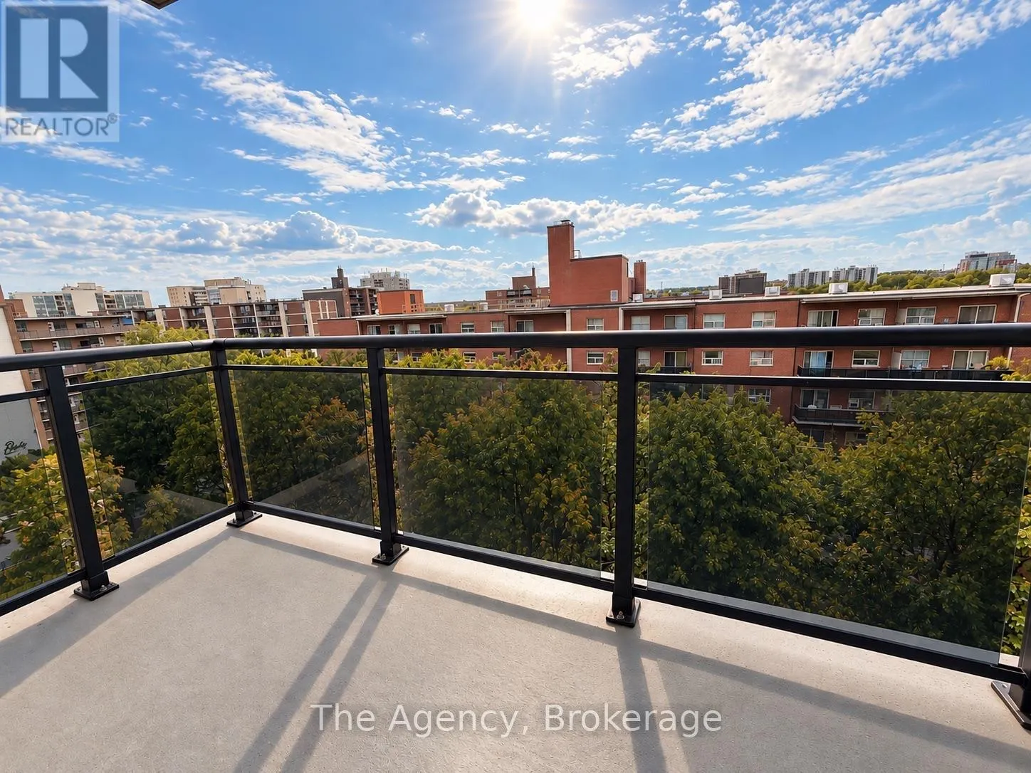 808 - 45 PAISLEY BOULEVARD W #808