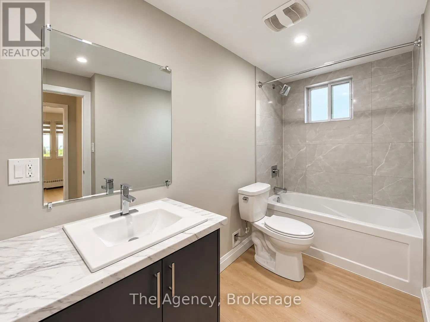 1009 - 45 PAISLEY BOULEVARD W #1009