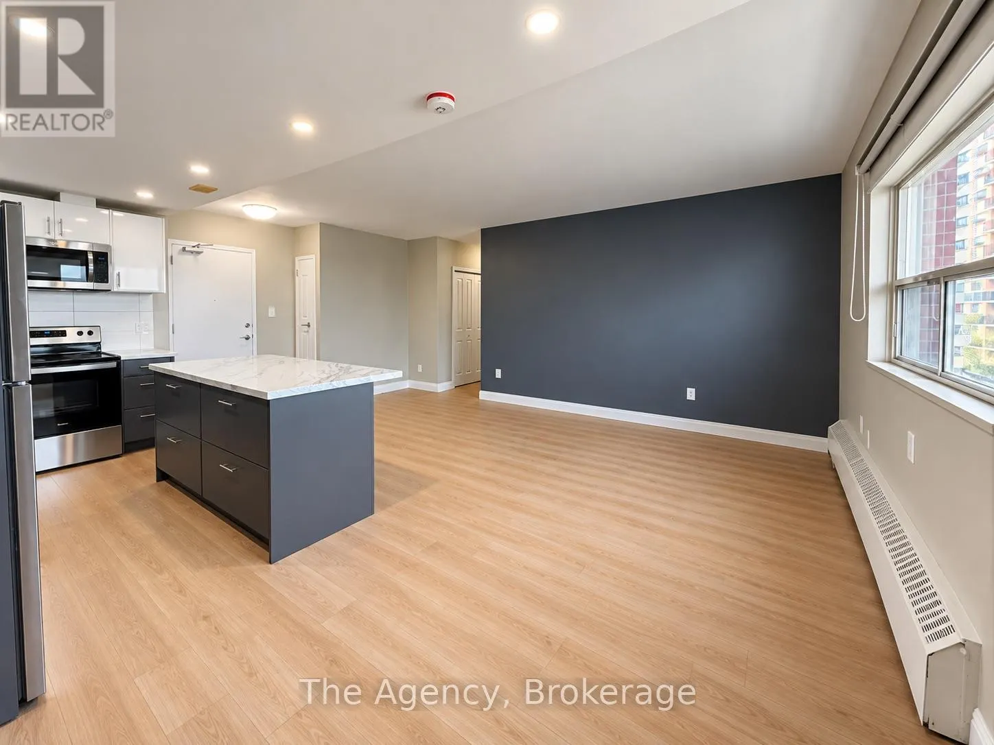 1009 - 45 PAISLEY BOULEVARD W #1009