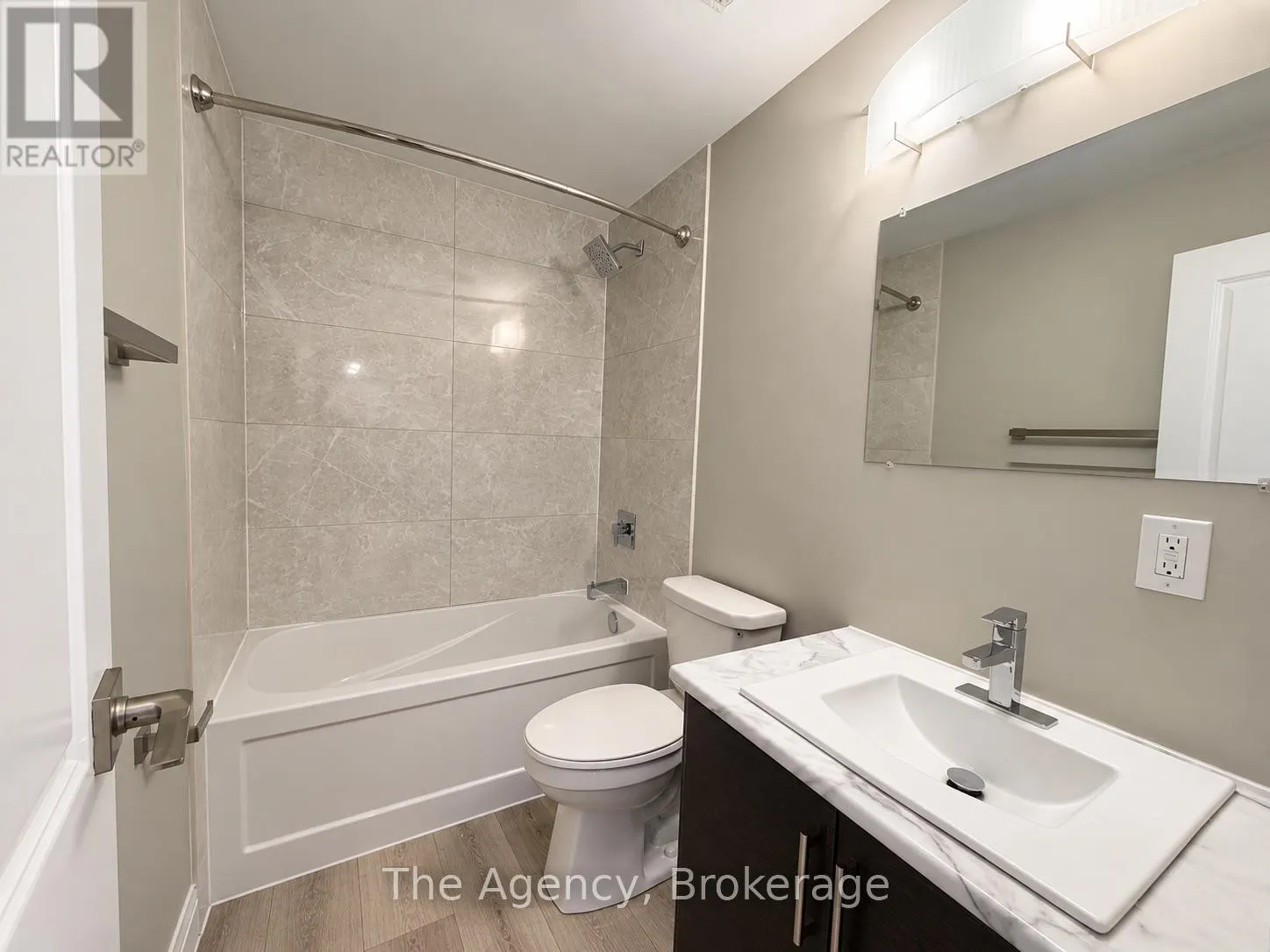 504 - 45 PAISLEY BOULEVARD W #504