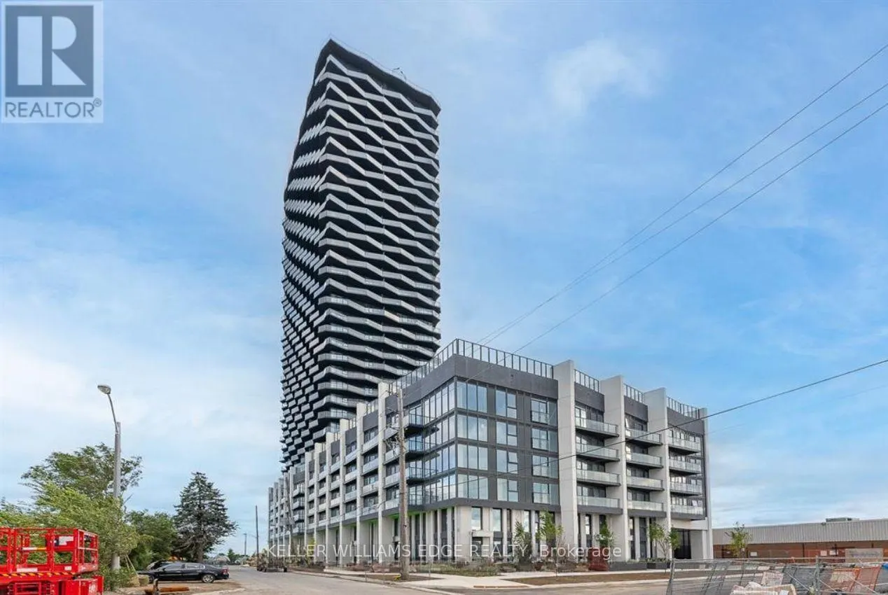 908 - 36 ZORRA STREET