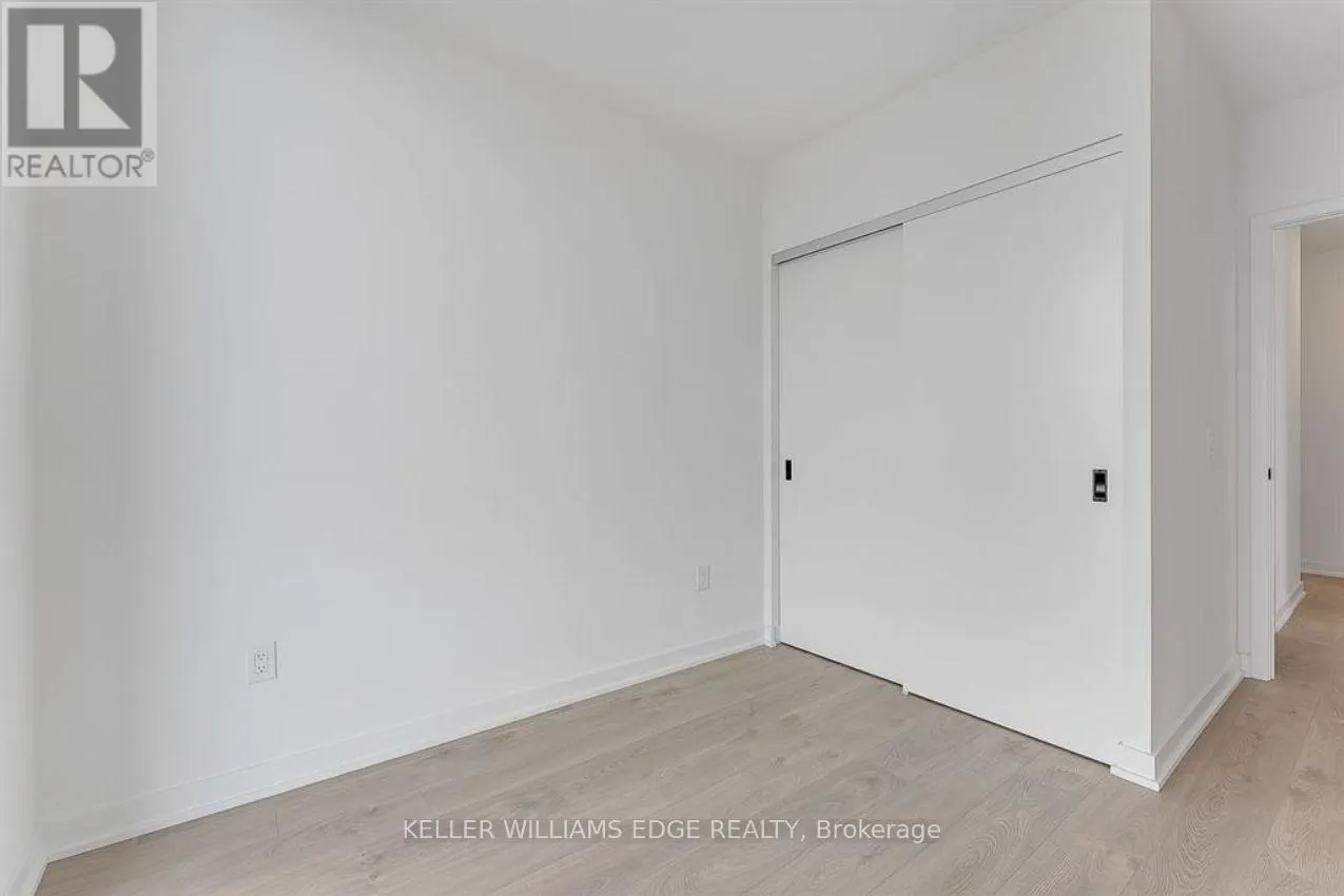 908 - 36 ZORRA STREET