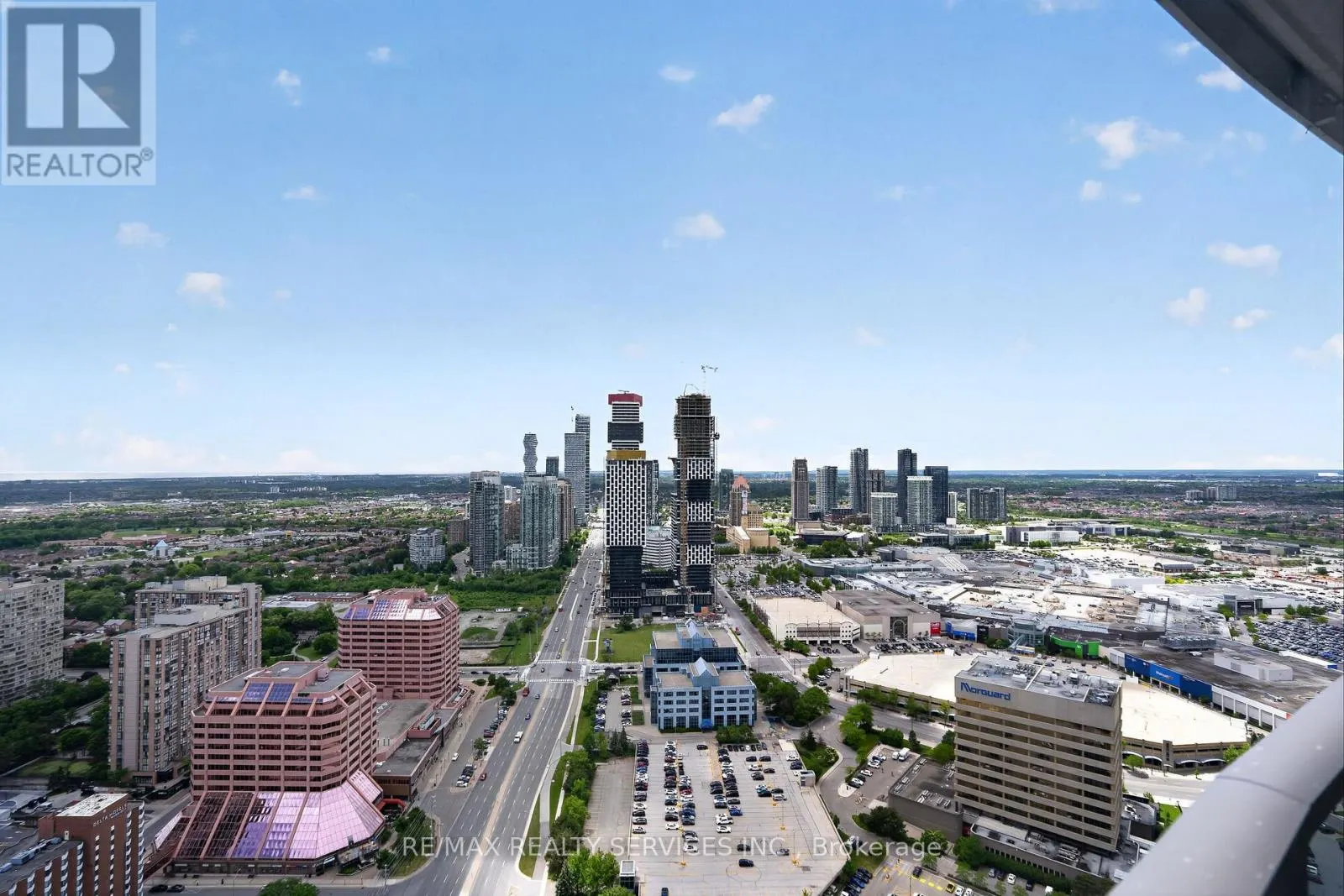4403 - 60 ABSOLUTE AVENUE