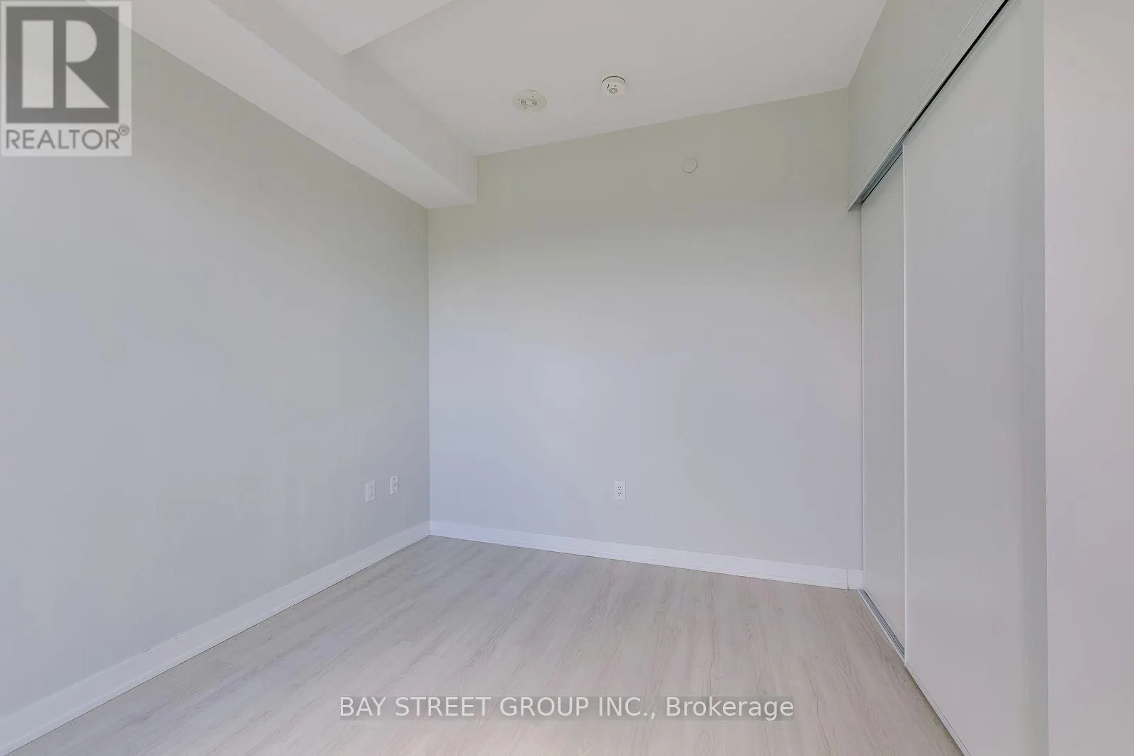 3308 - 3883 QUARTZ ROAD