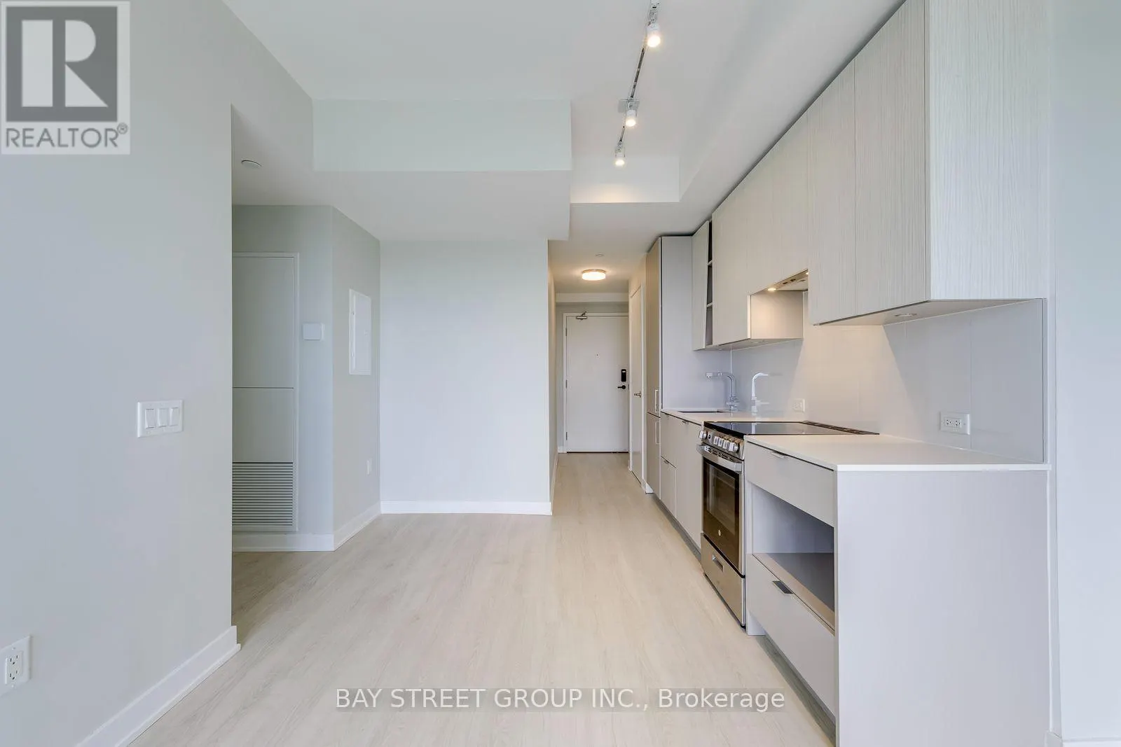 3308 - 3883 QUARTZ ROAD