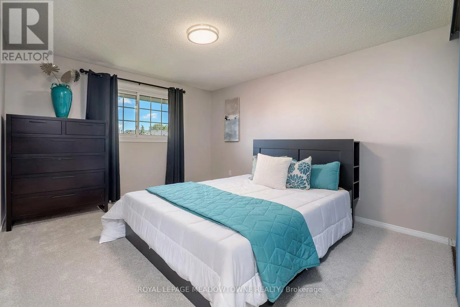 38 MCKILLOP COURT