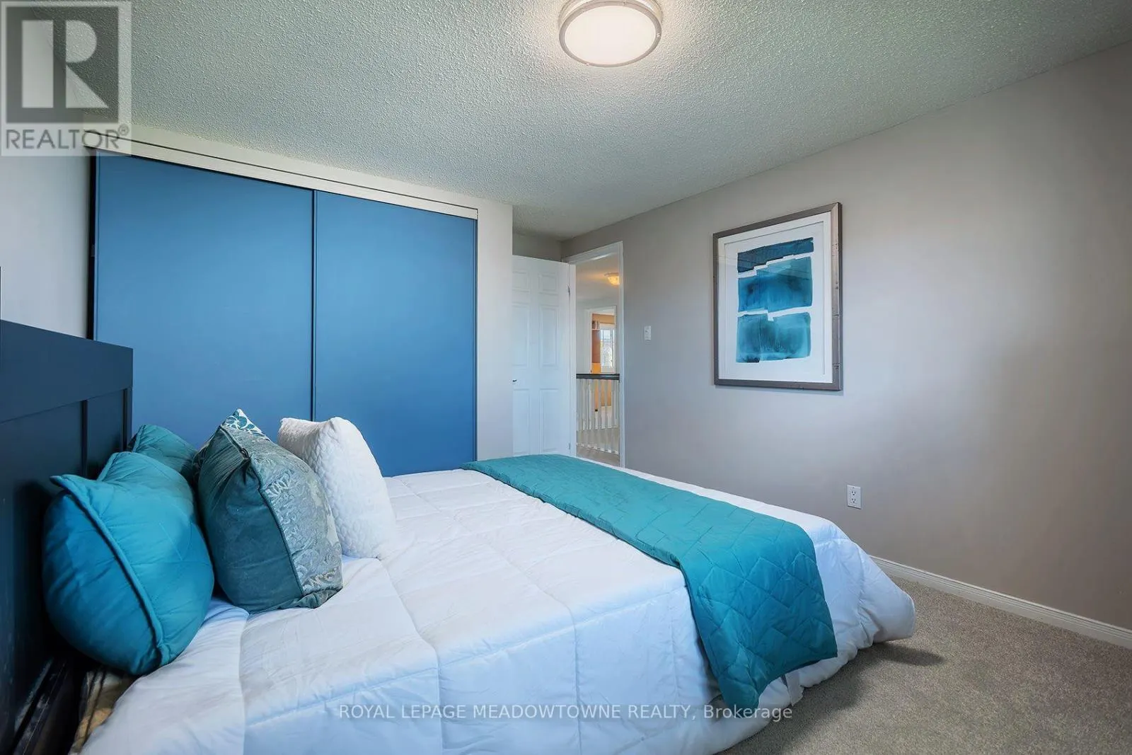 38 MCKILLOP COURT