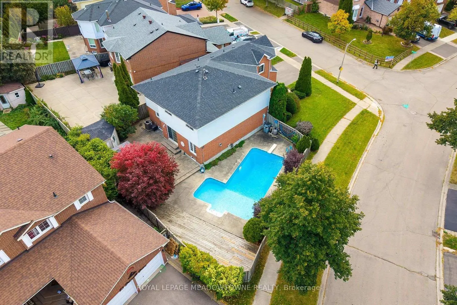 38 MCKILLOP COURT