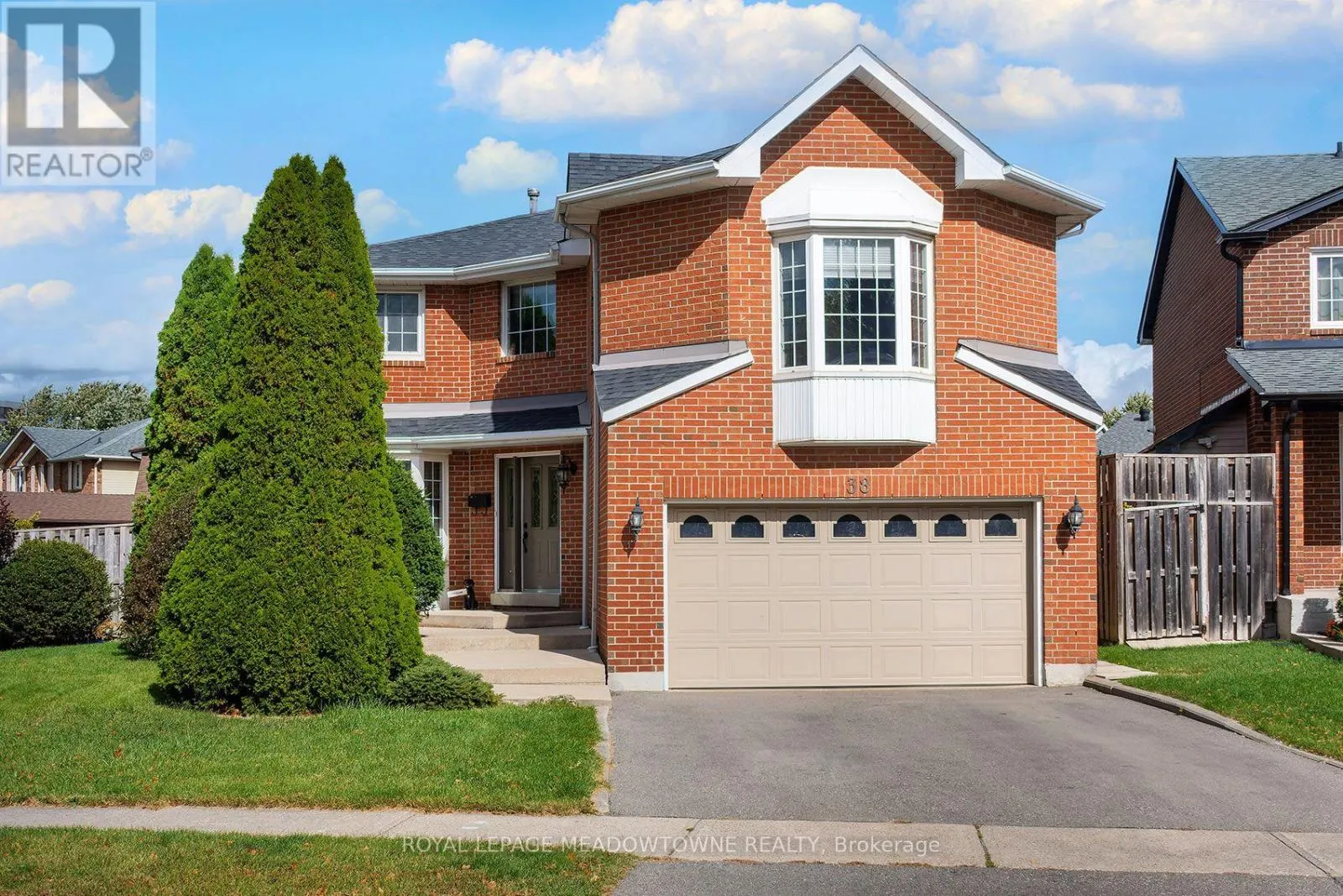 38 MCKILLOP COURT