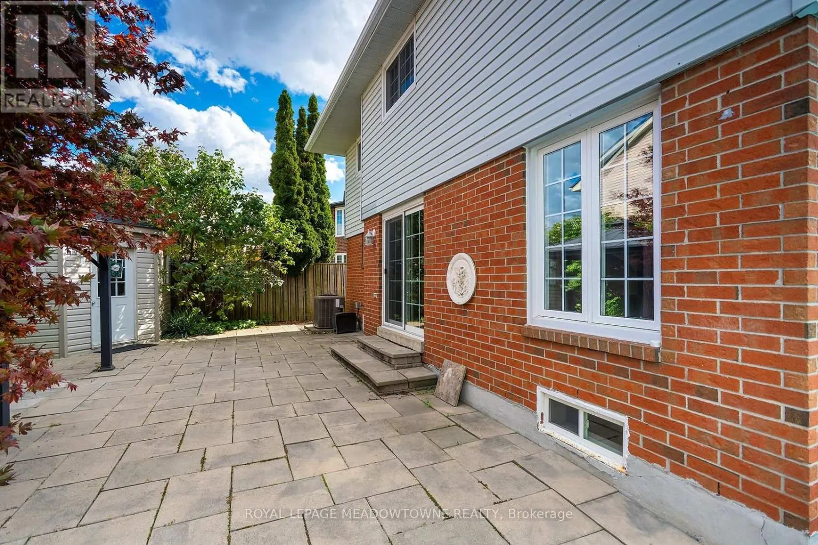 38 MCKILLOP COURT