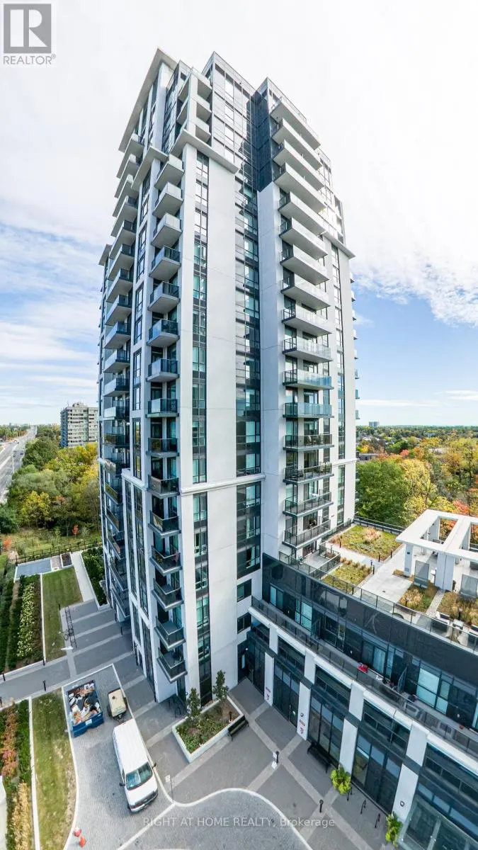 1310 - 204 BURNHAMTHORPE ROAD E