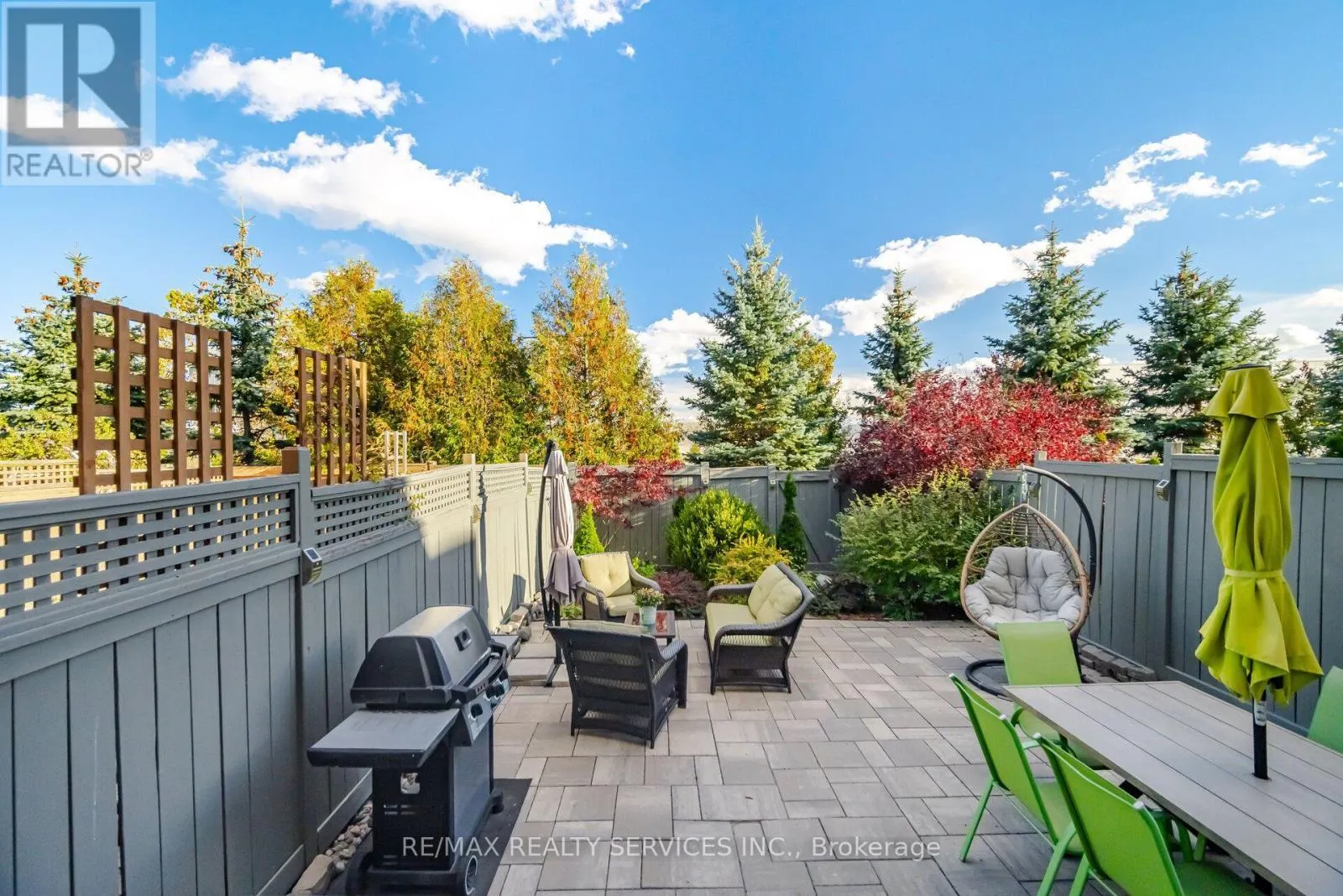9 ASPENVIEW AVENUE