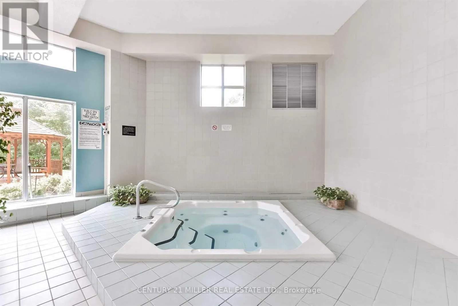 2605 - 60 ABSOLUTE AVENUE