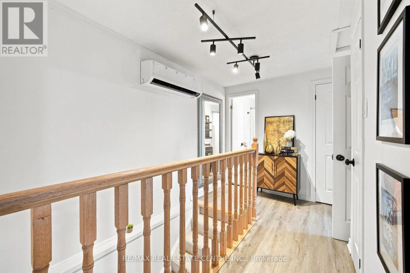 44 GRAND VALLEY DRIVE