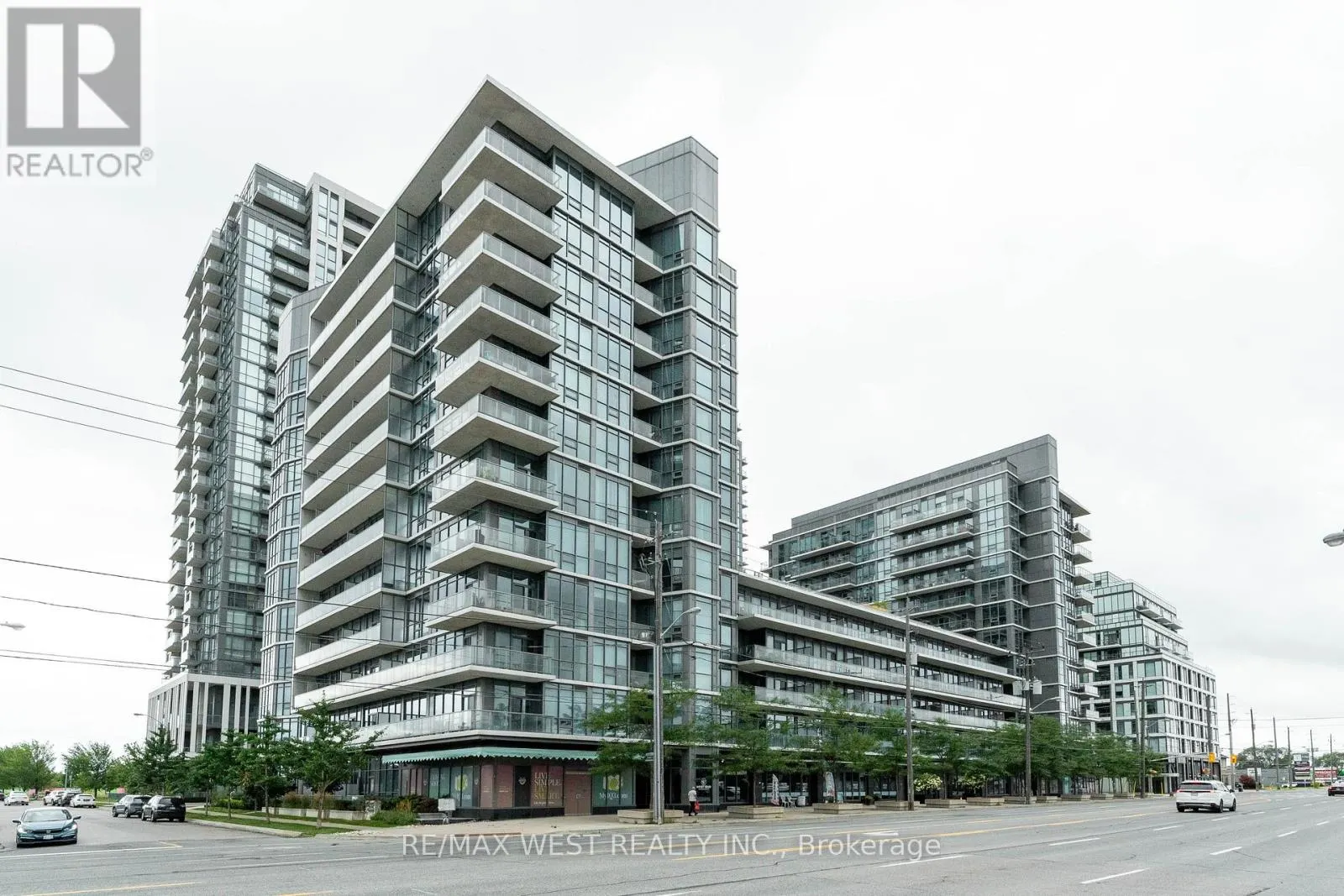 710 - 1185 THE QUEENSWAY
