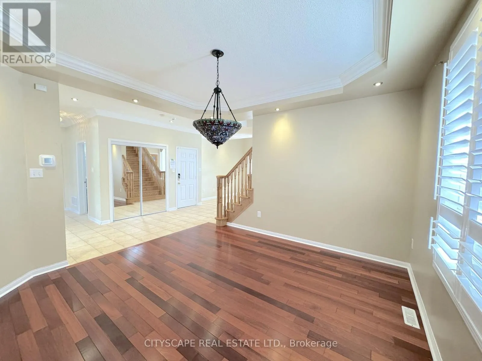 4 SERVICEBERRY CRESCENT