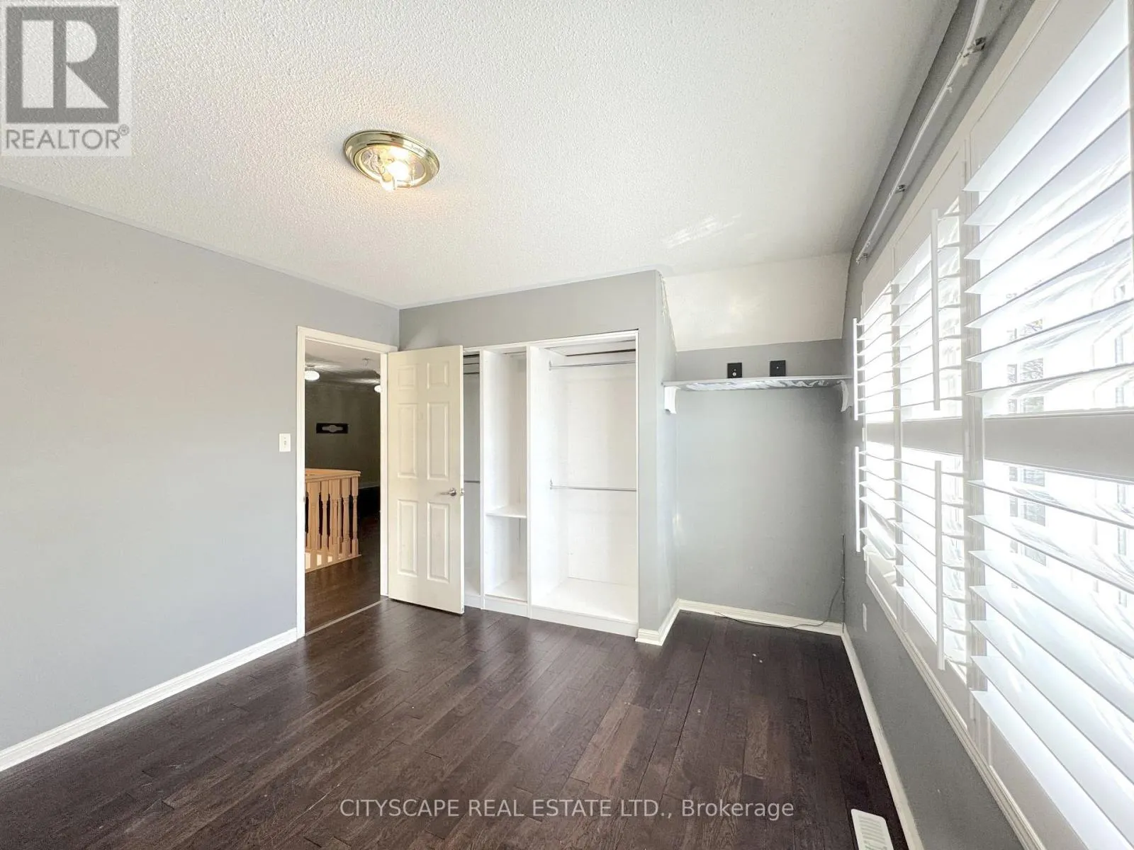 4 SERVICEBERRY CRESCENT
