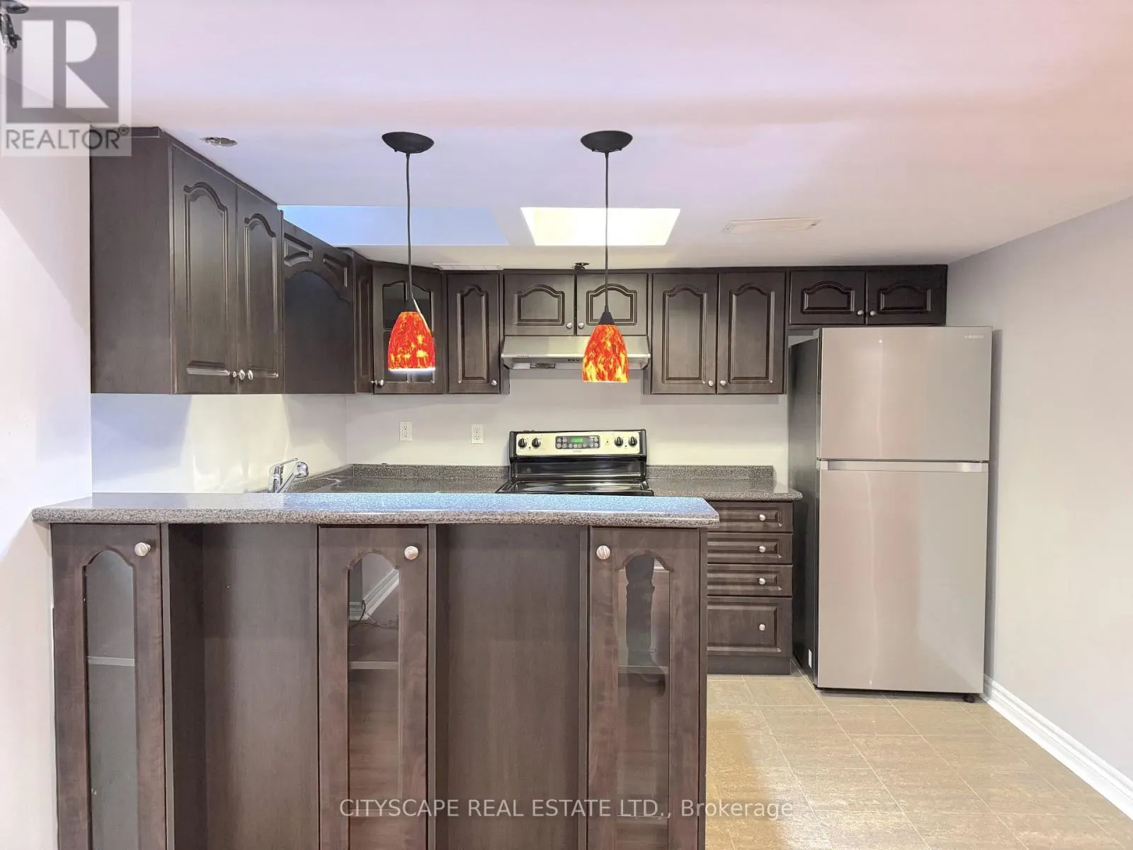 4 SERVICEBERRY CRESCENT