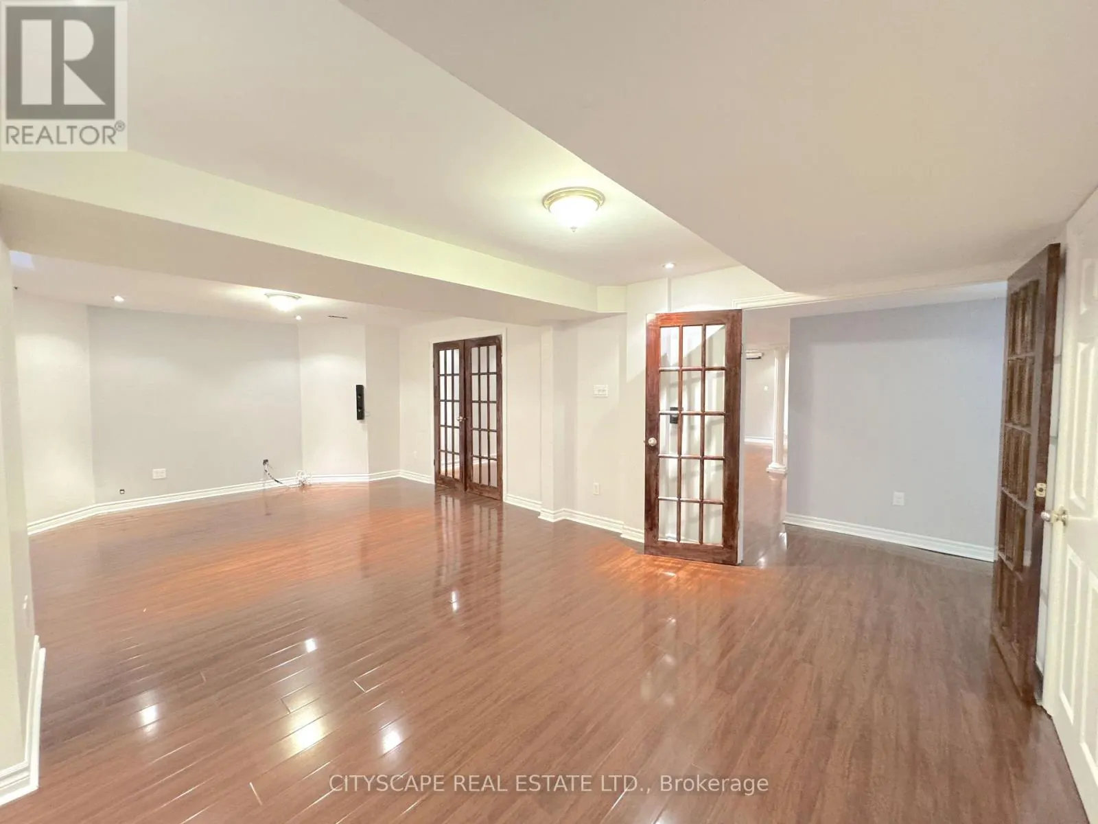 4 SERVICEBERRY CRESCENT