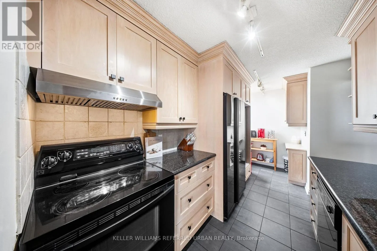 1401 - 2130 WESTON ROAD