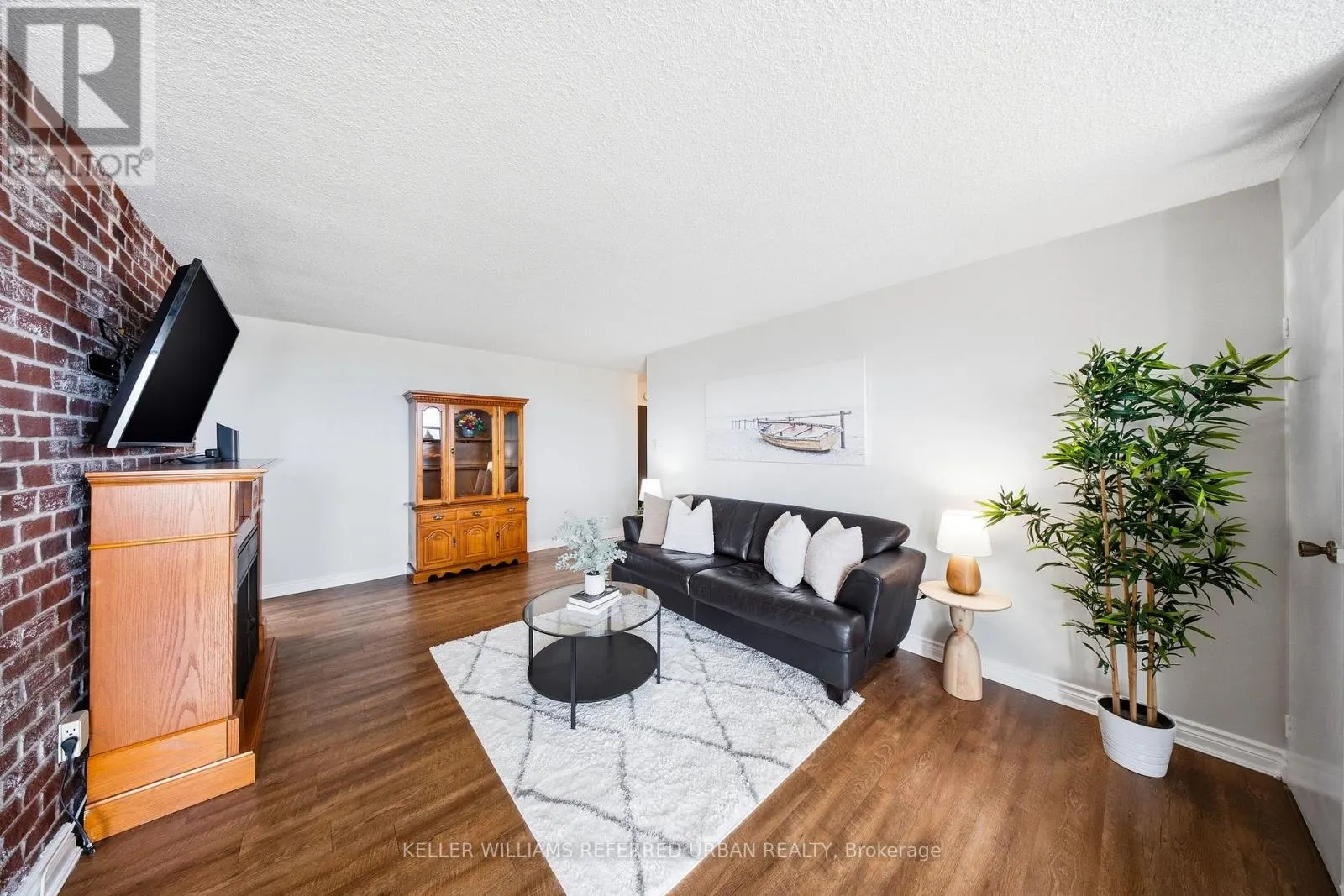 1401 - 2130 WESTON ROAD