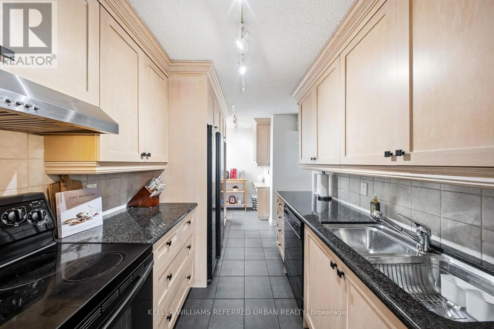 1401 - 2130 WESTON ROAD
