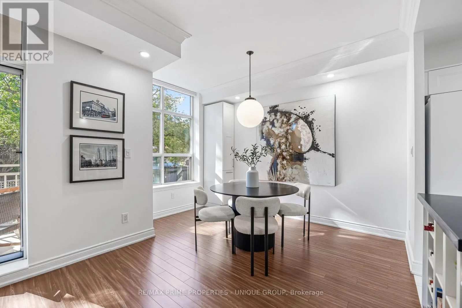 202 - 2511 BLOOR STREET W