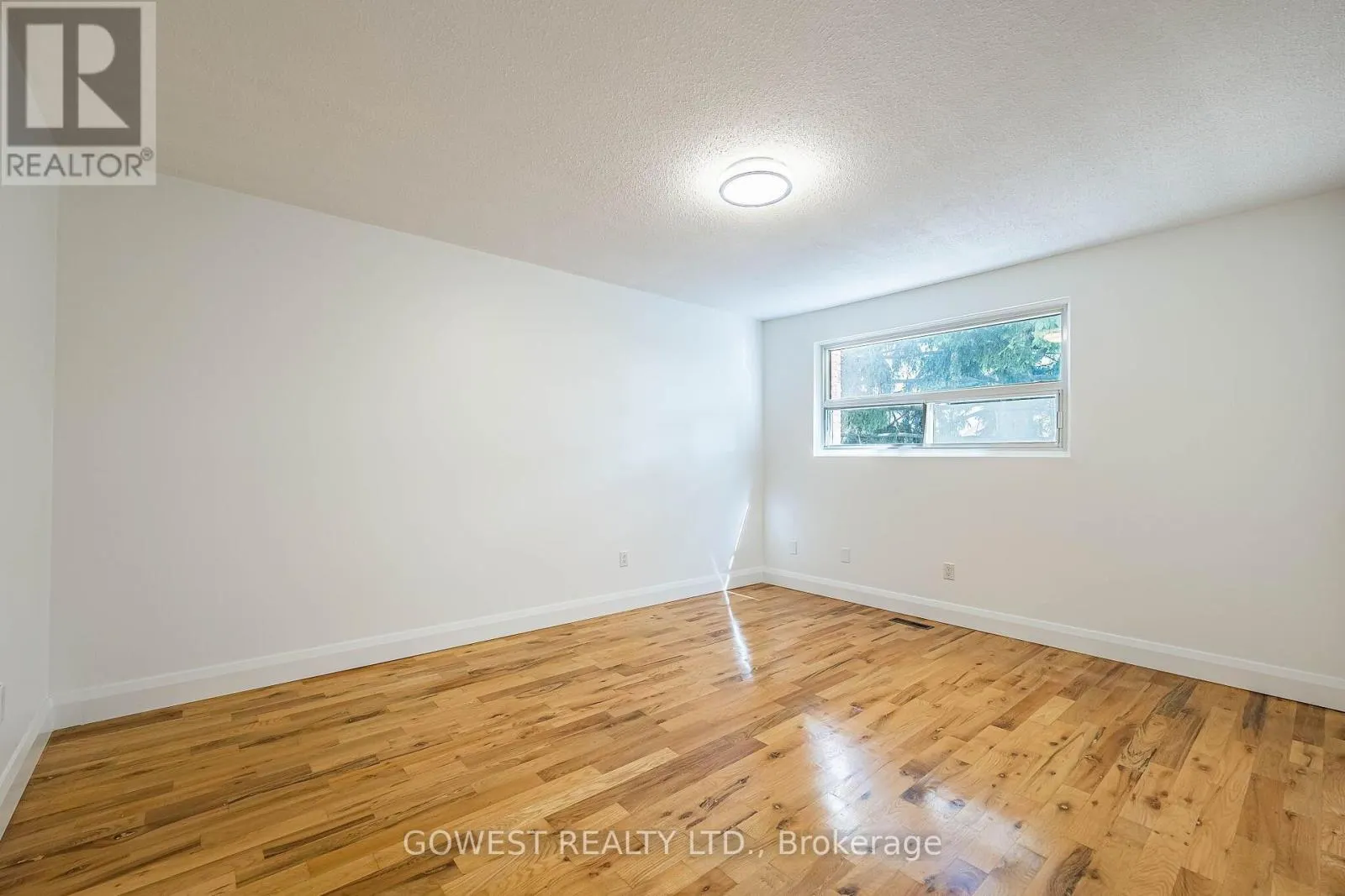 75 - 1055 SHAWNMARR ROAD