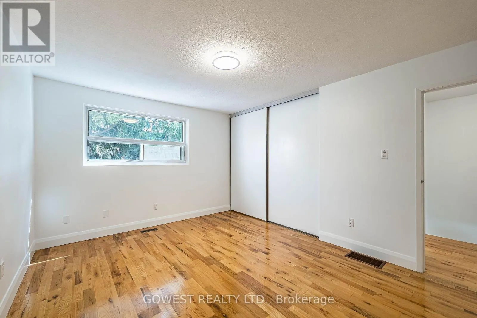 75 - 1055 SHAWNMARR ROAD