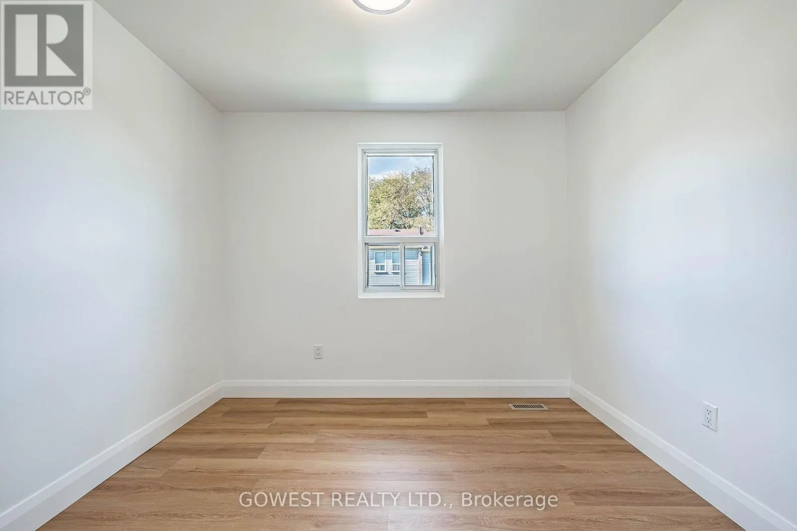 75 - 1055 SHAWNMARR ROAD
