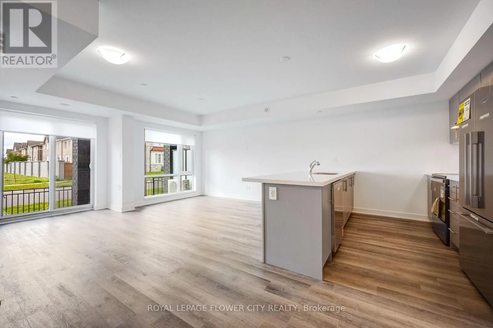 17 - 65 ROMILLY AVENUE