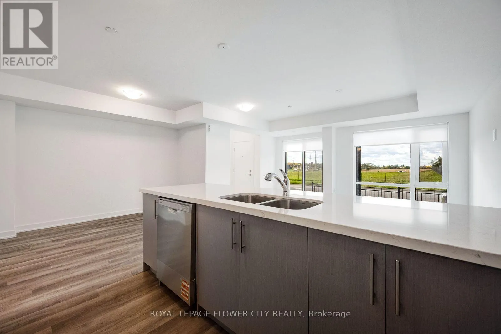 17 - 65 ROMILLY AVENUE