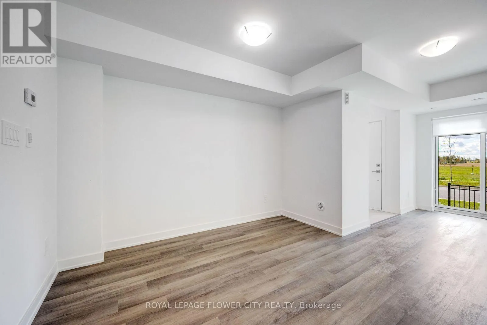 17 - 65 ROMILLY AVENUE