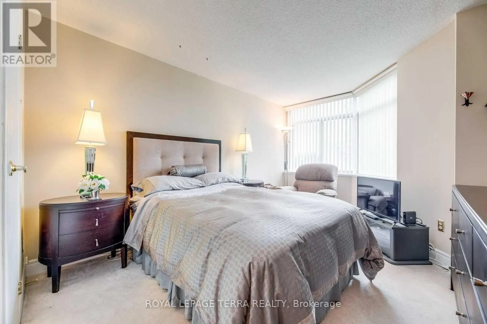 201 - 300 WEBB DRIVE