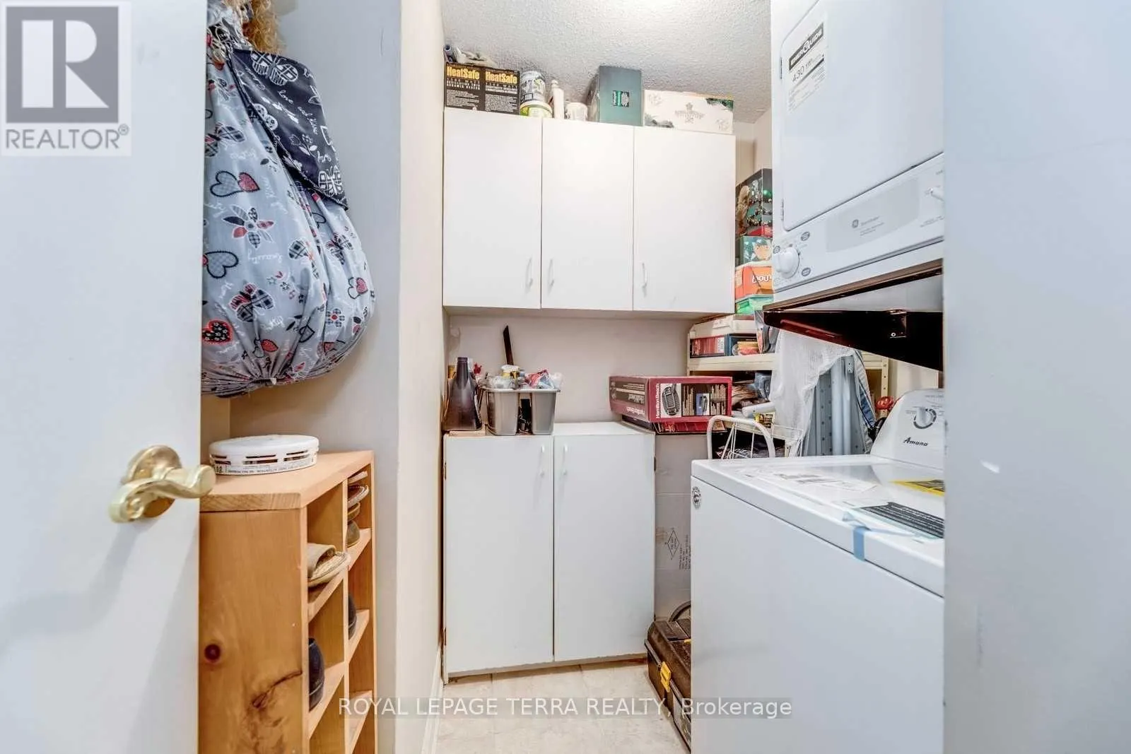 201 - 300 WEBB DRIVE