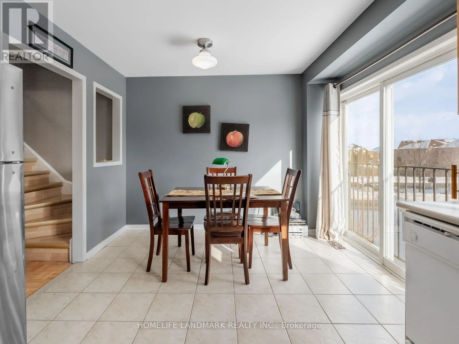 28 - 4950 ALBINA WAY