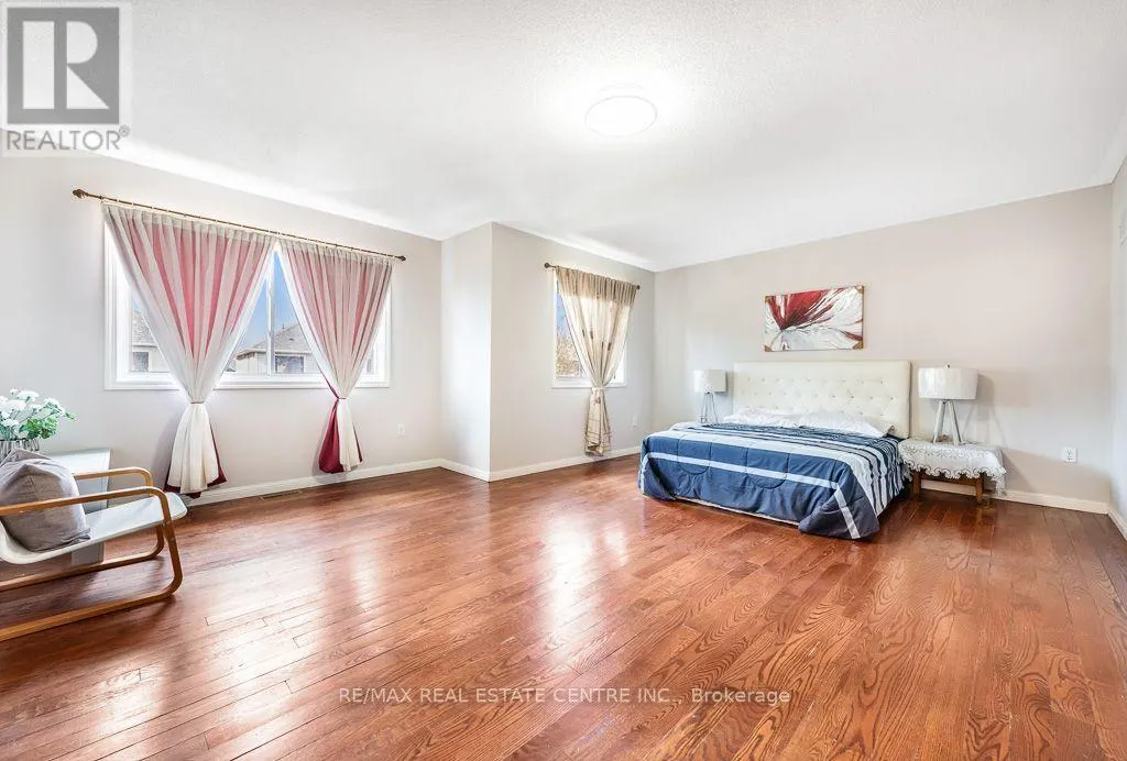 3696 WATERFALL CRESCENT