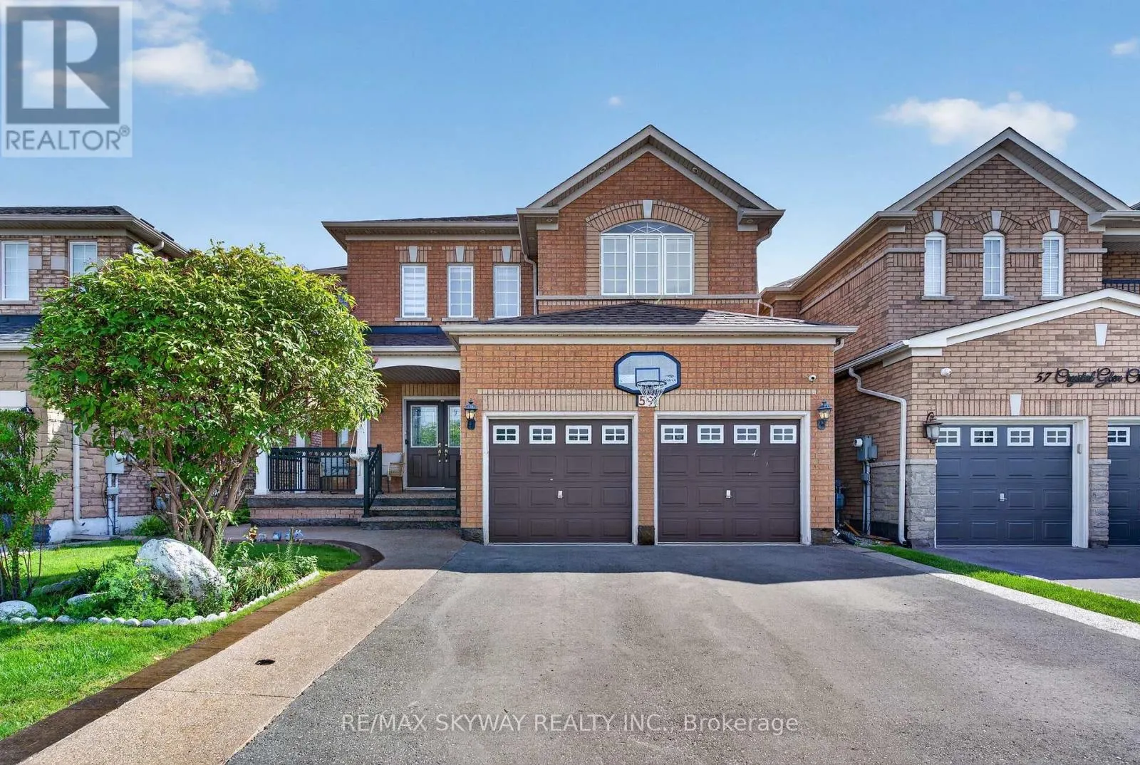 59 CRYSTAL GLEN CRESCENT