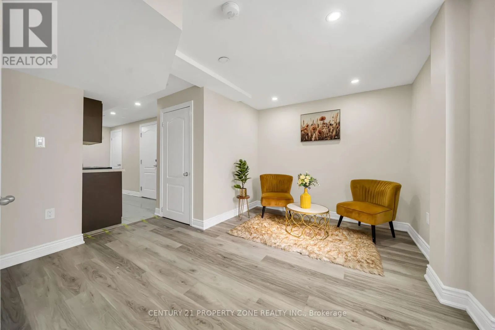 5 SENWOOD STREET