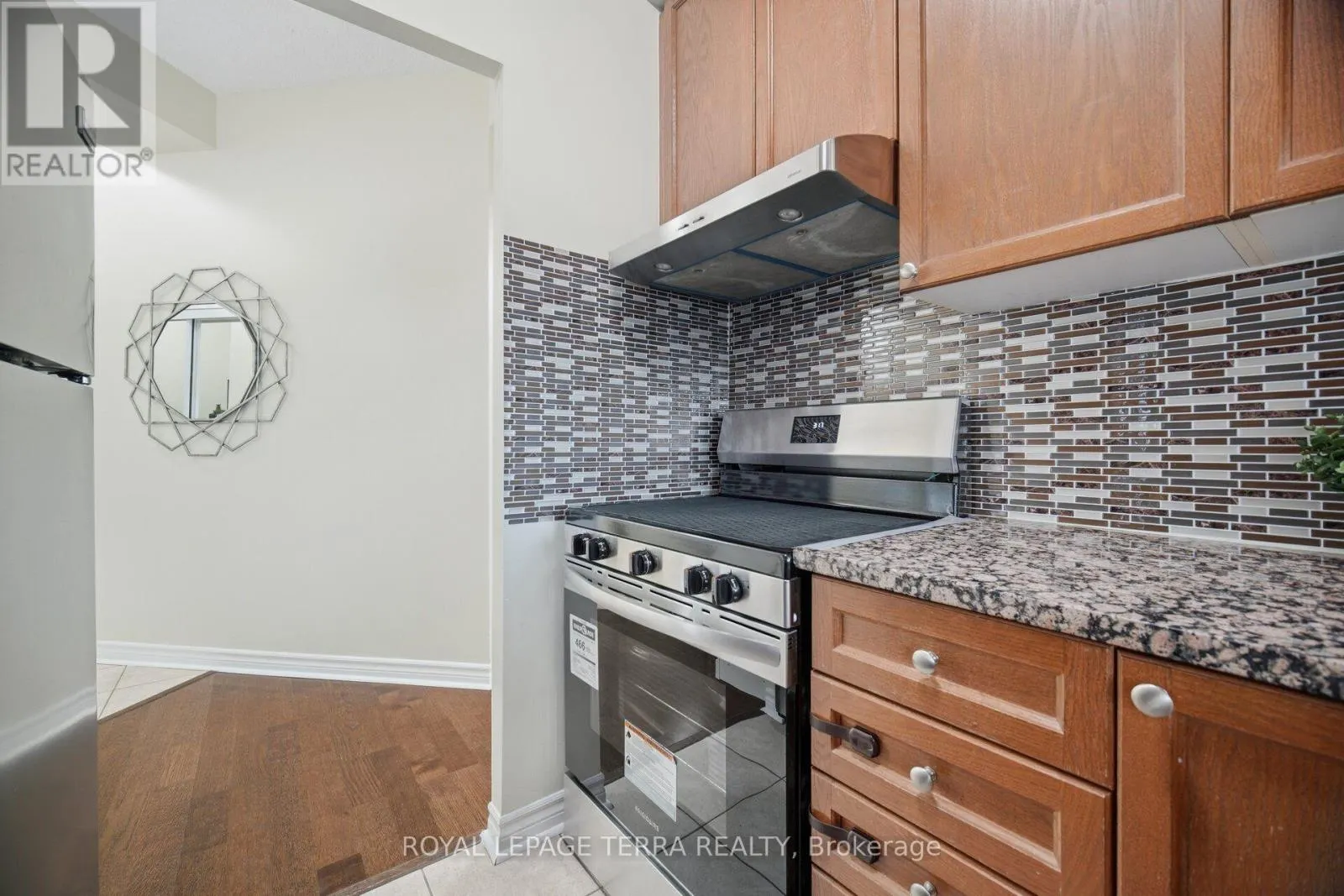 1011 - 2379 CENTRAL PARK DRIVE