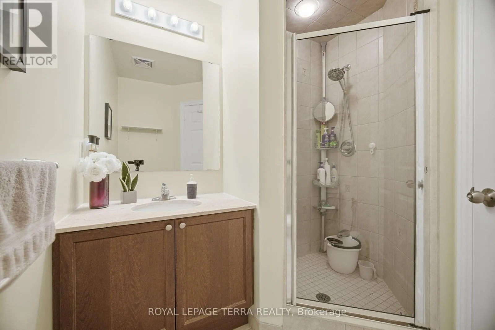 1011 - 2379 CENTRAL PARK DRIVE