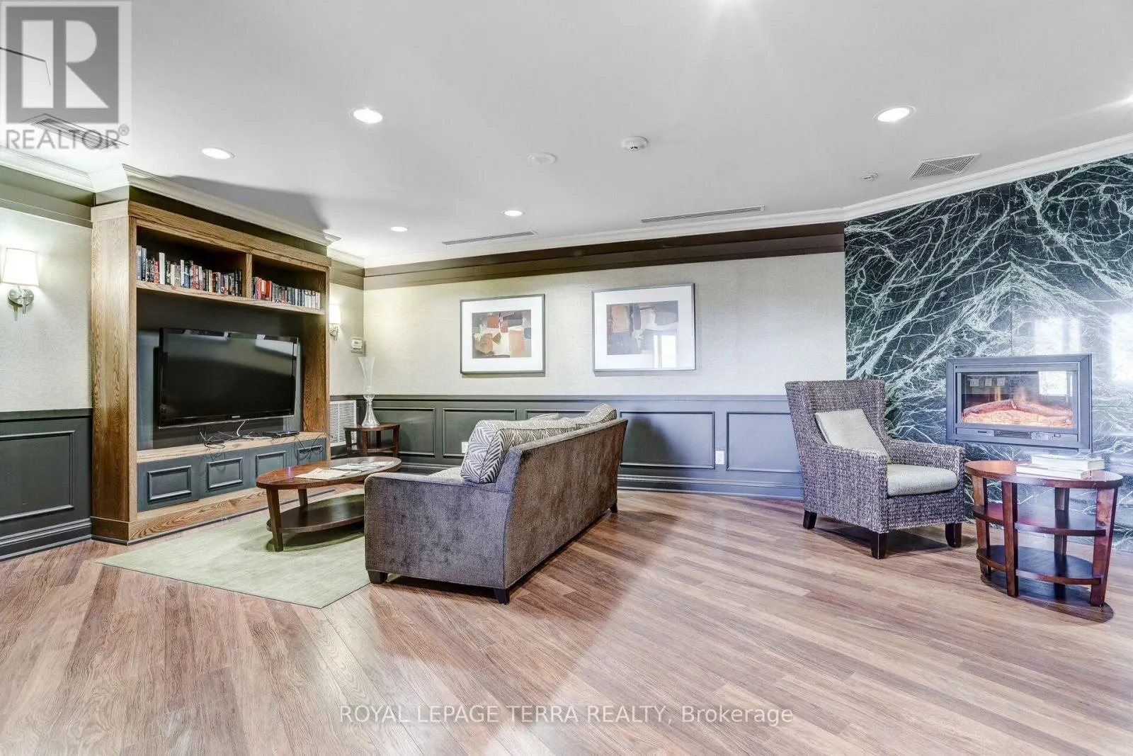 1011 - 2379 CENTRAL PARK DRIVE