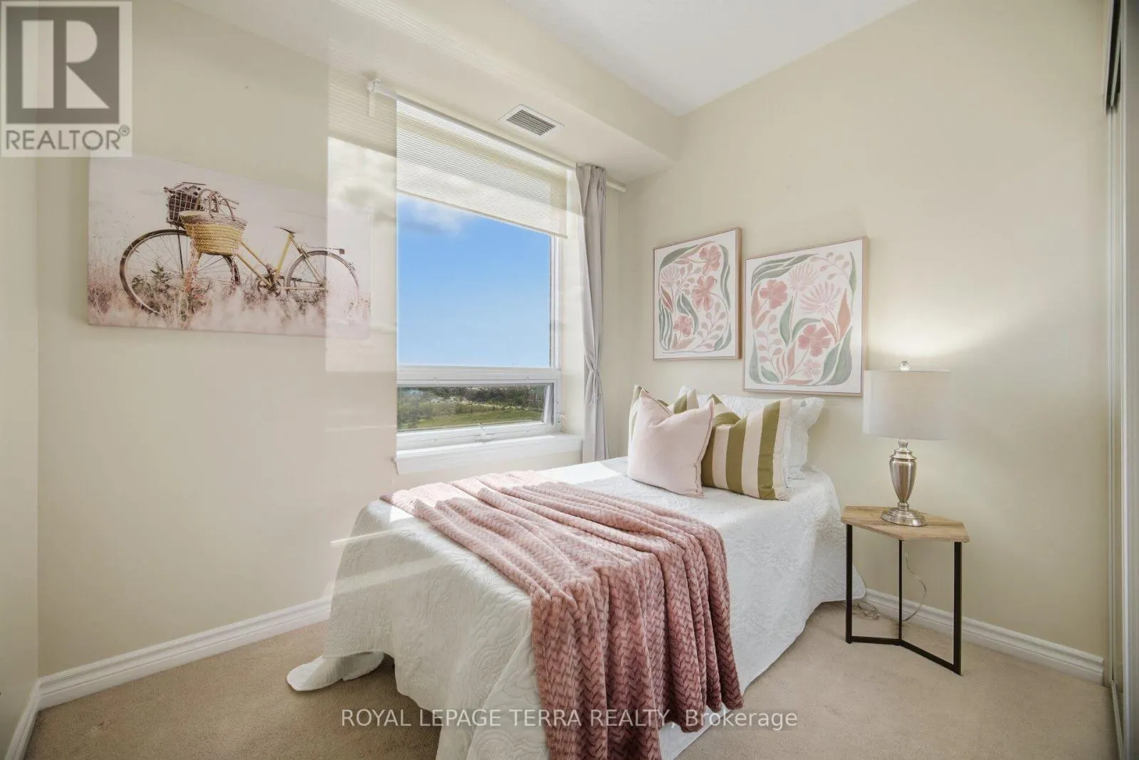 1011 - 2379 CENTRAL PARK DRIVE