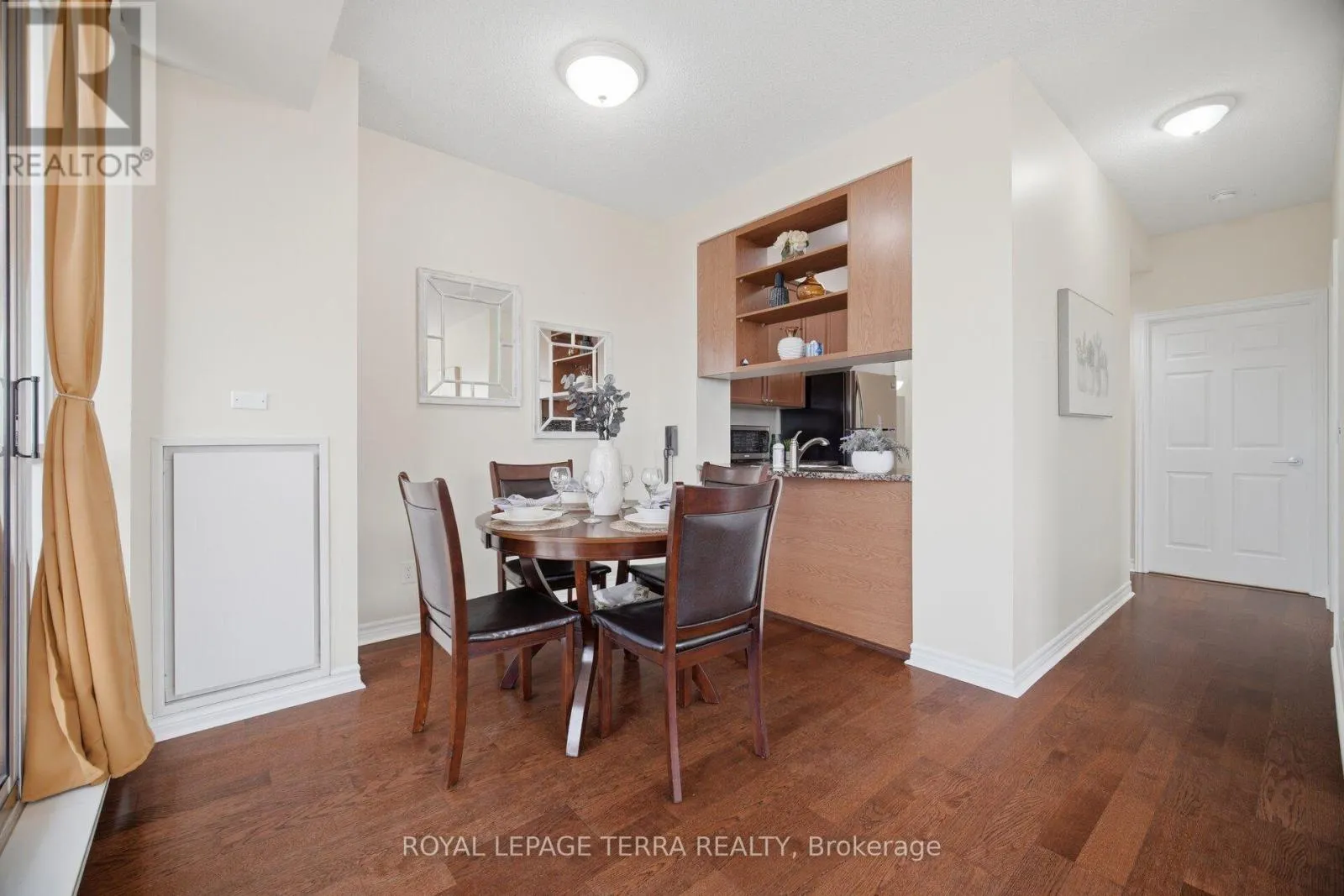 1011 - 2379 CENTRAL PARK DRIVE