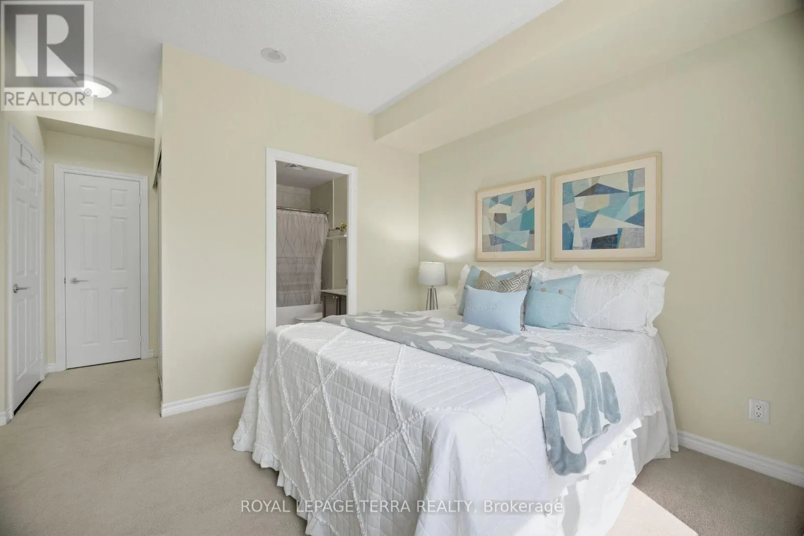 1011 - 2379 CENTRAL PARK DRIVE