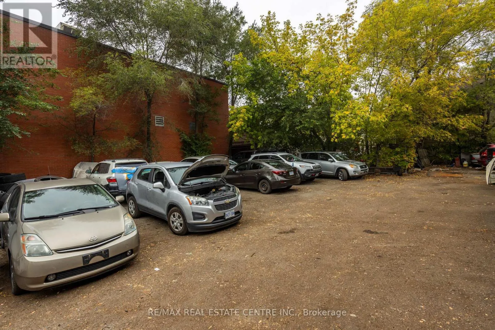 1000 WESTON ROAD