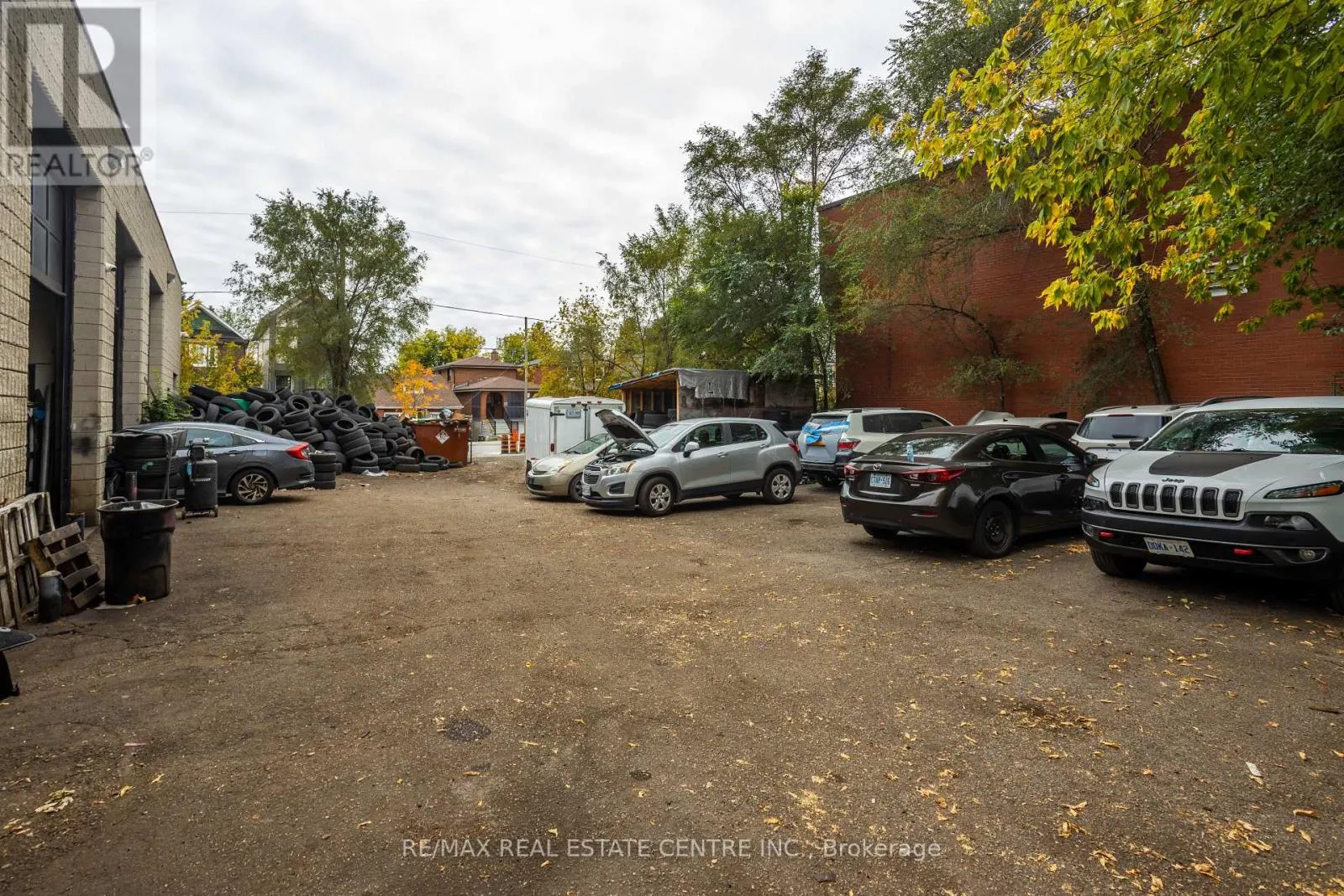 1000 WESTON ROAD
