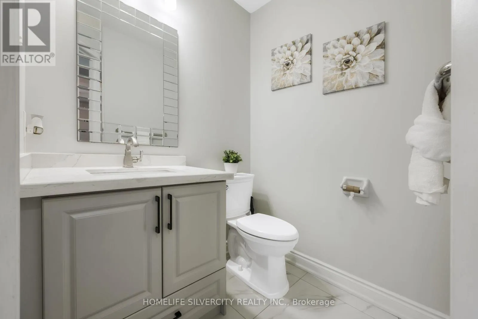 25 VAN HOOF CRESCENT
