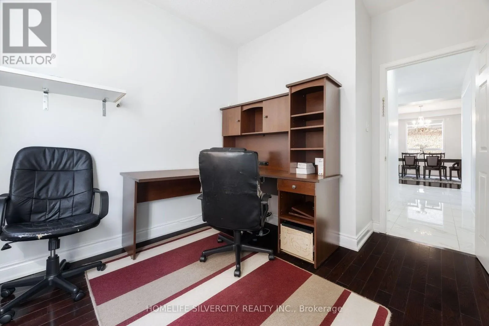 25 VAN HOOF CRESCENT